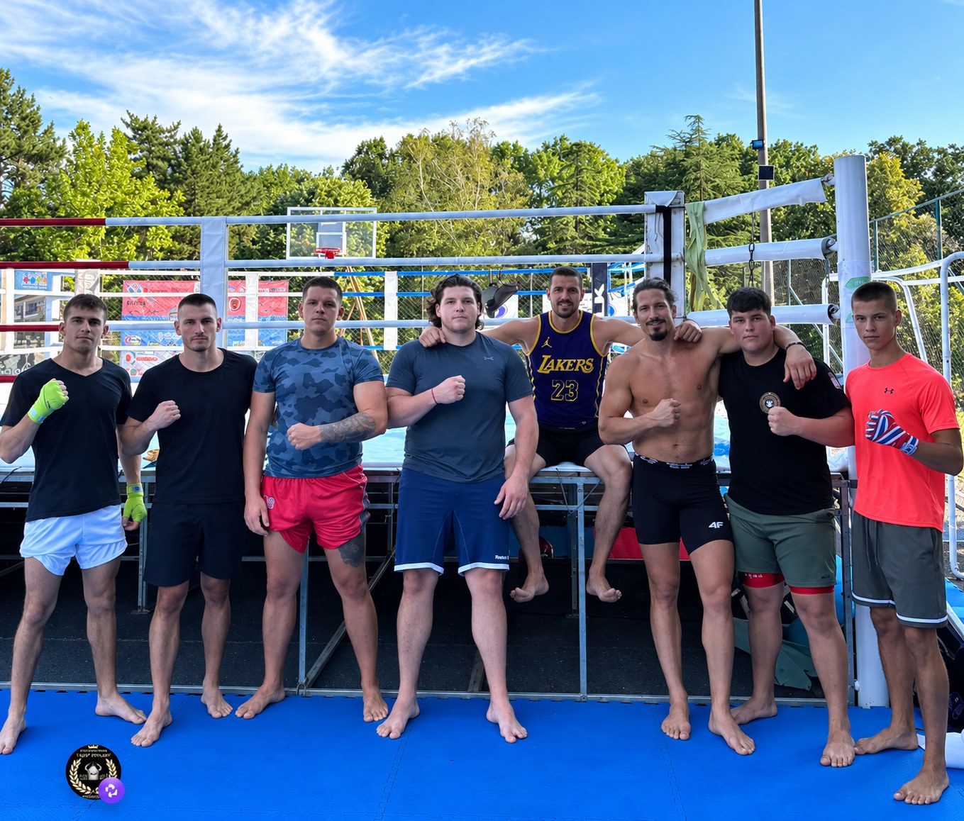 Car Lazar fighters by an outdoor ring