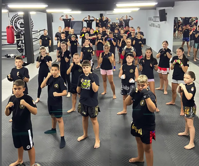 Dečija grupa kik boks kluba Car Lazar